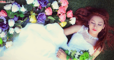 Chi Pu làm cô dâu hồn nhiên