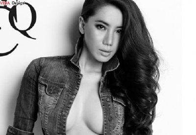 Chung Thục Quyên, khoe thân táo bạo