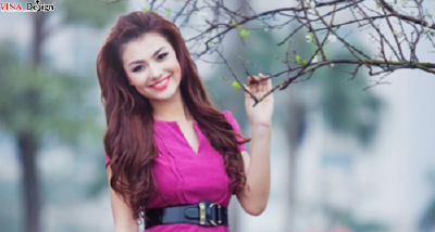 Hồng Quế, cực xinh bên hoa đào